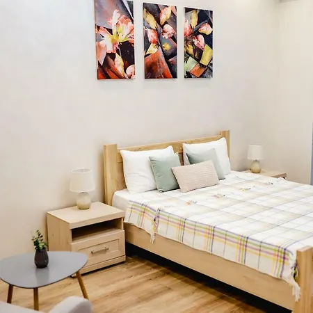 Apartament Great Near Unic Shopping Center